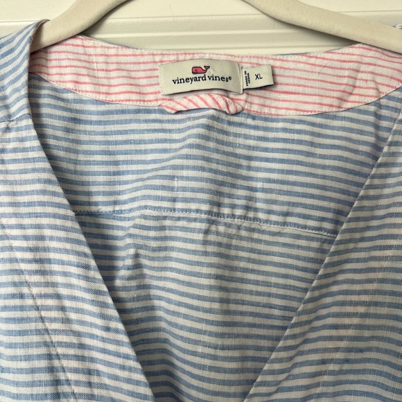 Vineyard Vines 100% Linen Wrap Top - Picture 3 of 4